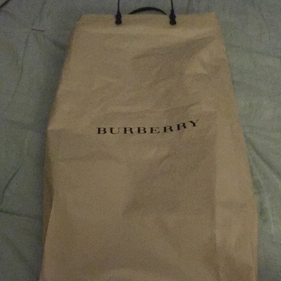 burberry bag with scarf